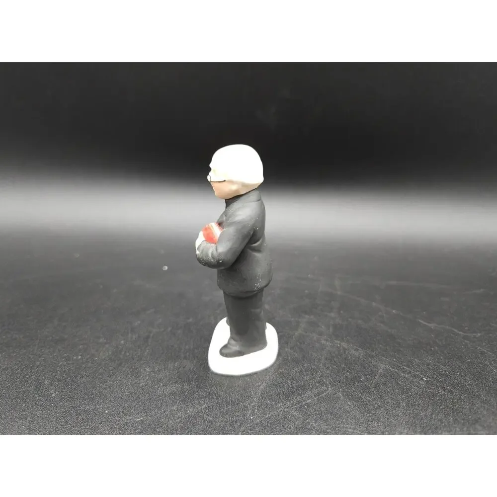Vintage Colonial Village 1990 Reverend Priest Pastor Father Figurine Lefton